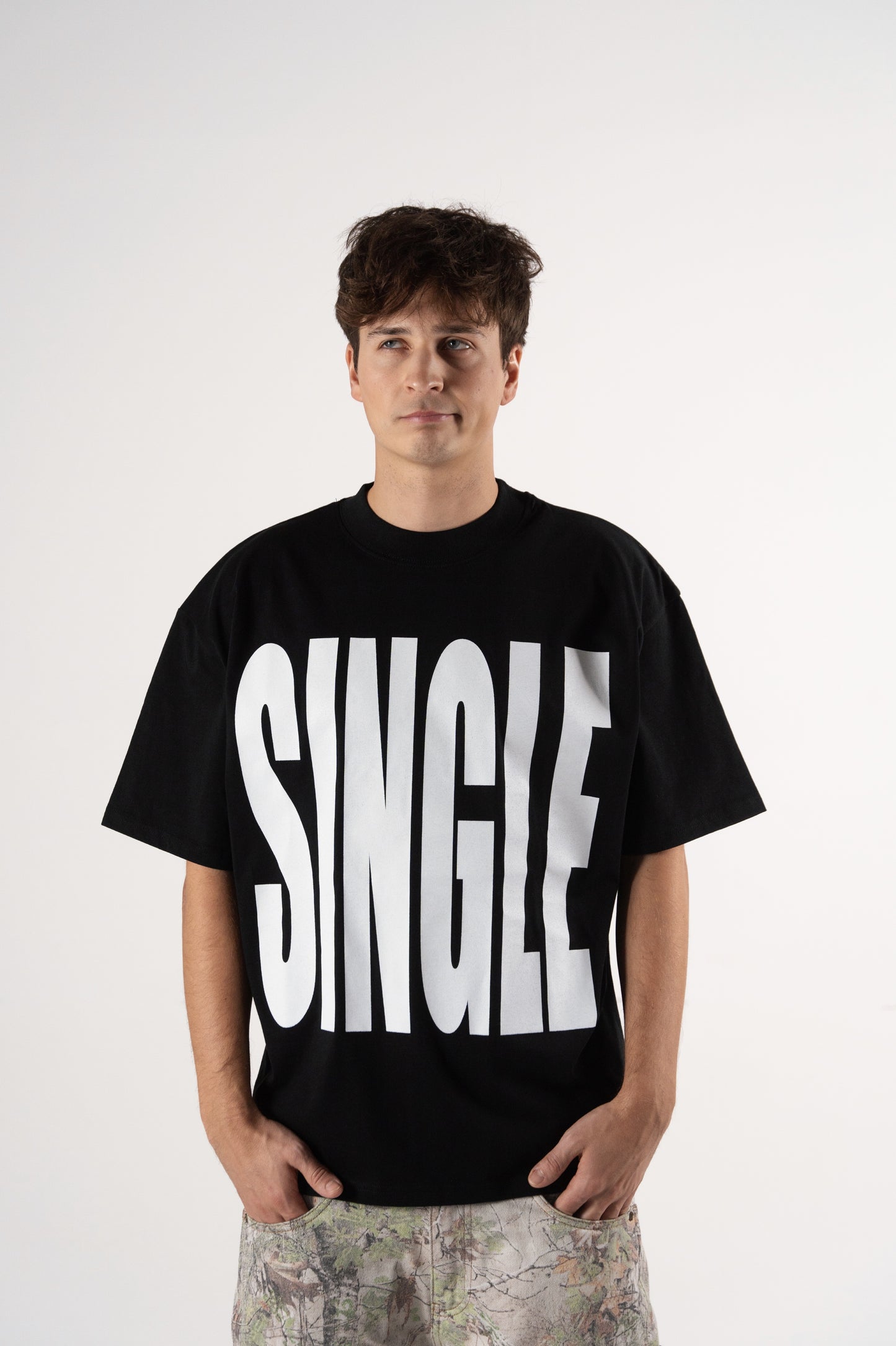 SINGLE T-shirt "BLACK"