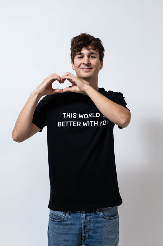 THIS WORLD T-Shirt "BLACK"