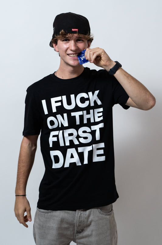 FIRST DATE T-Shirt "BLACK"